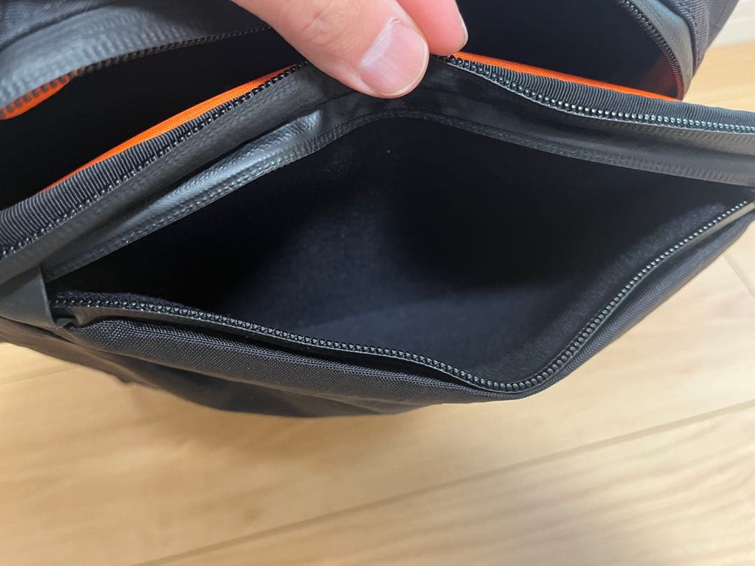 バッグ air Slim Pack X-PAC