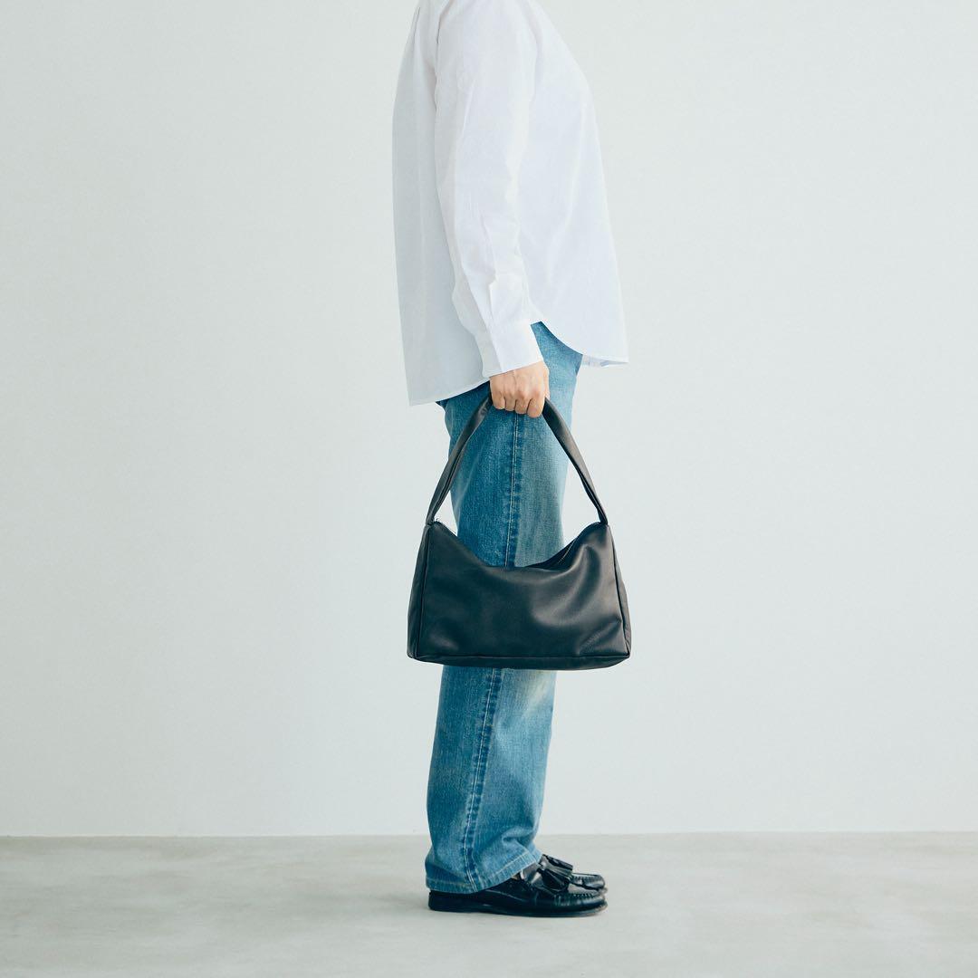 KEESE レザーハンドバッグ トートバッグ Mサイズ レディース ブラック 黒