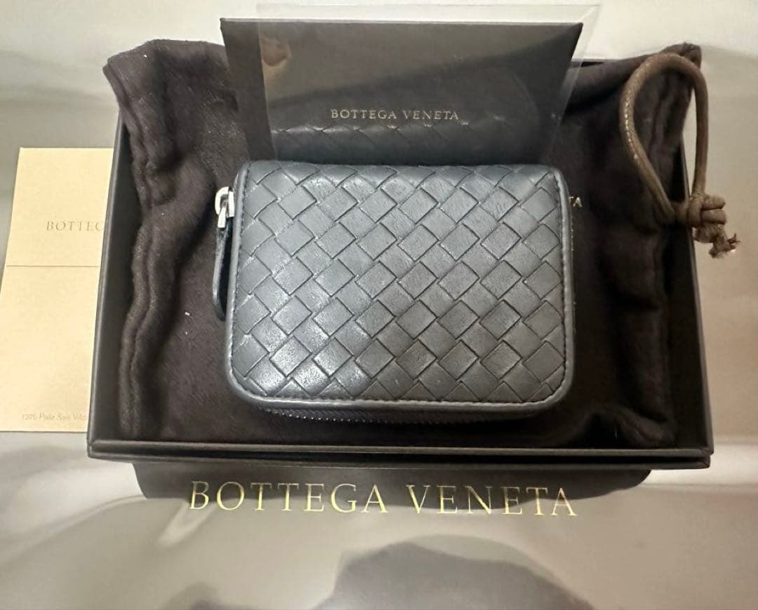 【付属品付】ボッテガヴェネタ イントレチャートケース/ラム/灰1️⃣✨✨