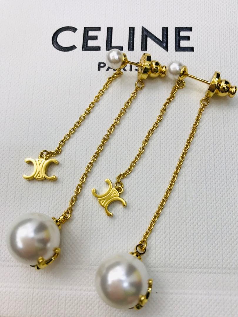 セリーヌ　パールピアス