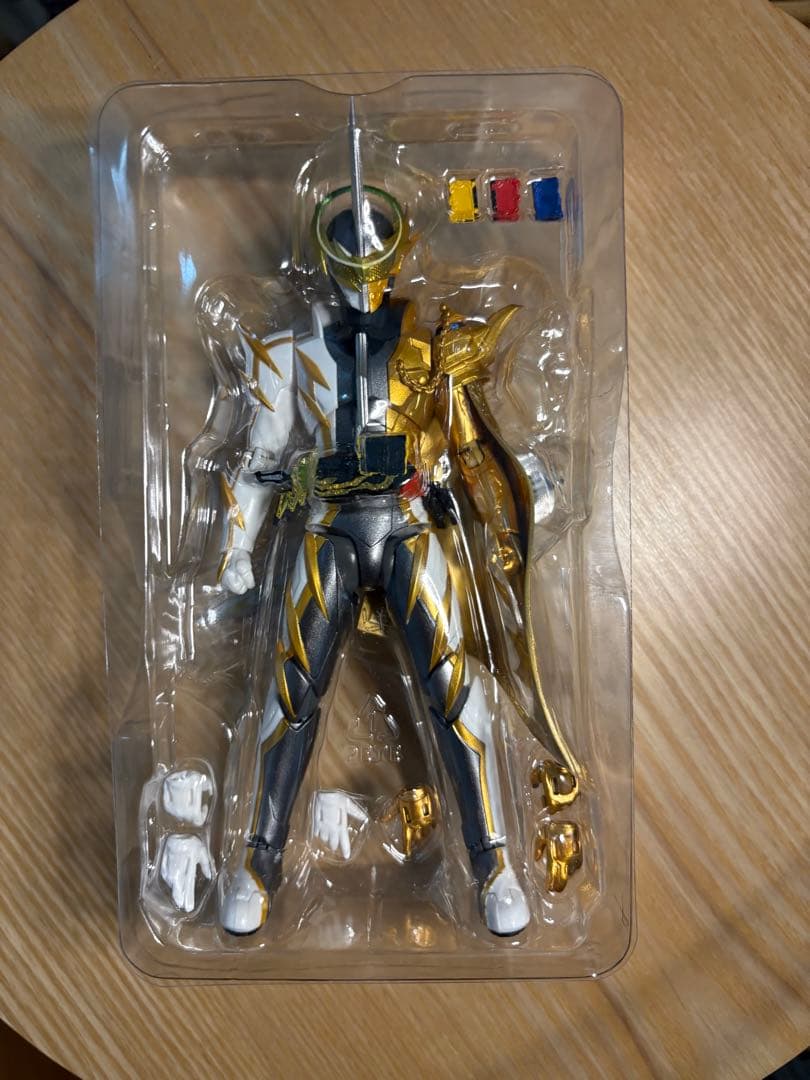 S.H.Figuarts 仮面ライダーエスパーダ