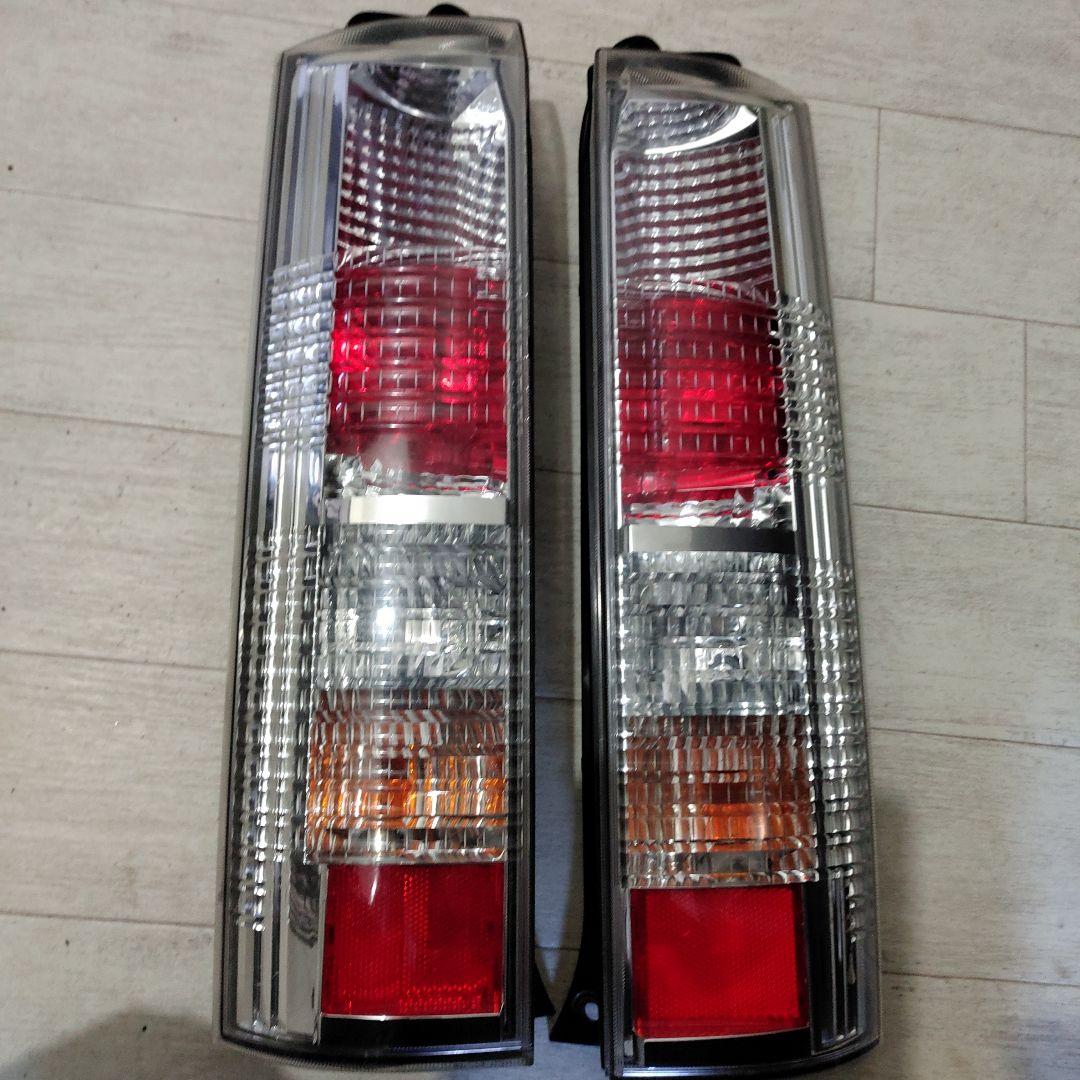 エブリィワゴンテールライト