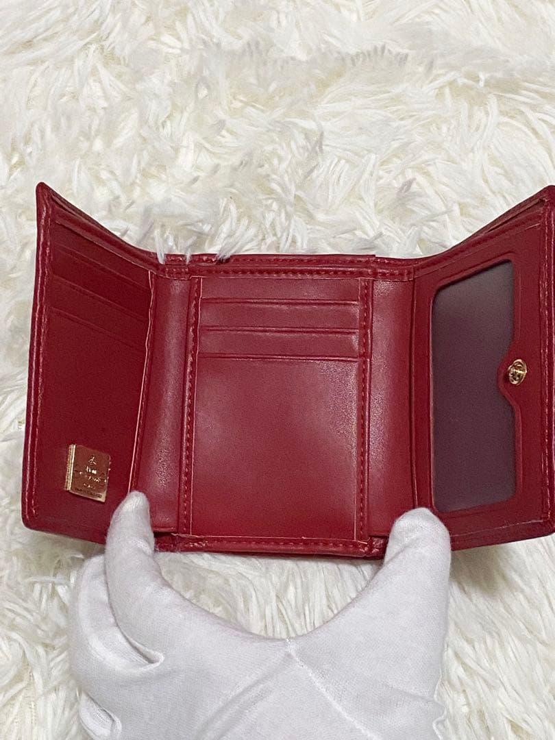 タイムセール中！大人気⭐︎Vivienne Westwood 三つ折り財布
