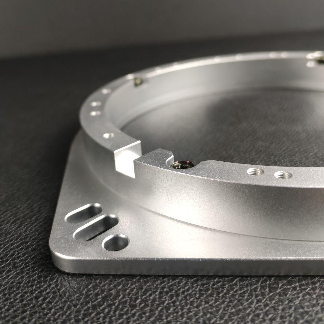 きーよん■ゴールデンヒップ 80ハリアー用 アルミバッフル 変換カプラー