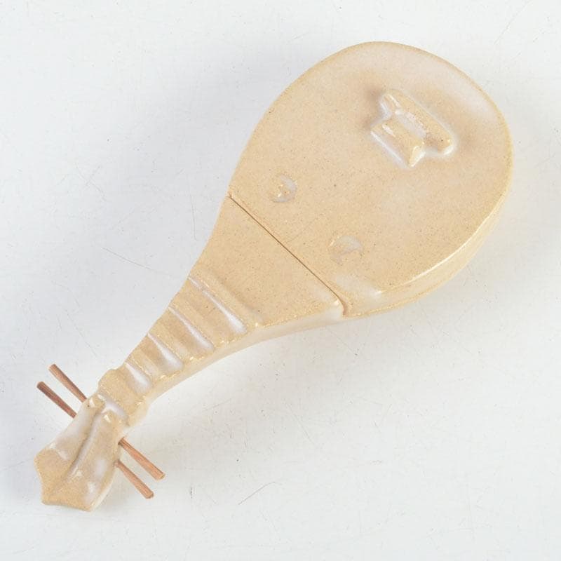 茶道具　萩焼　宗栄造　琵琶香合　共箱　V　9337