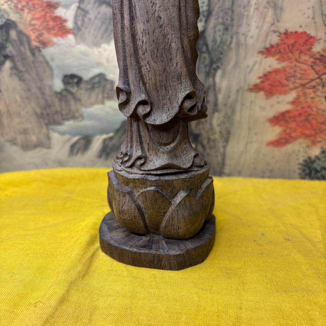 アンティーク　観音様と塔 守護仏 縁起置物