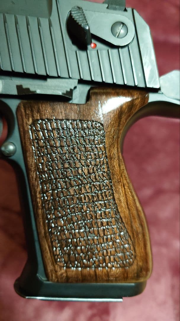 東京マルイ デザートイーグル ウッドグリップ　カスタム