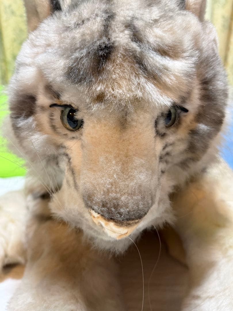 リーベ　ホワイトタイガーぬいぐるみ73cm