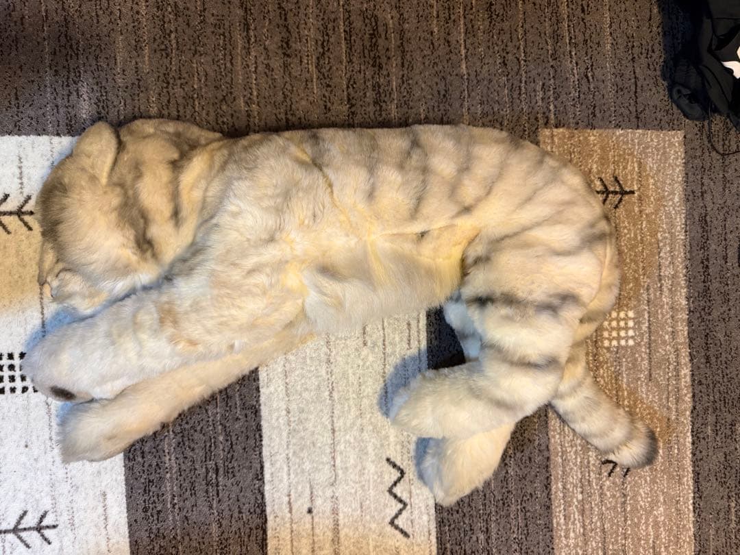 リーベ　ホワイトタイガーぬいぐるみ73cm