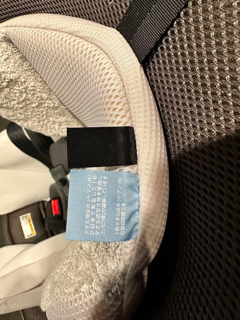 Combi ベビーシート グレー ほぼ未使用