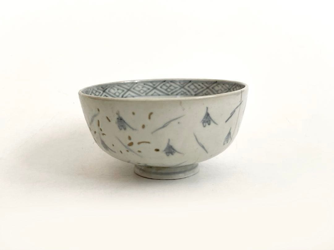 骨董　アンティーク　金継ぎ用　古伊万里　染付　　蜂　虫　模様　碗