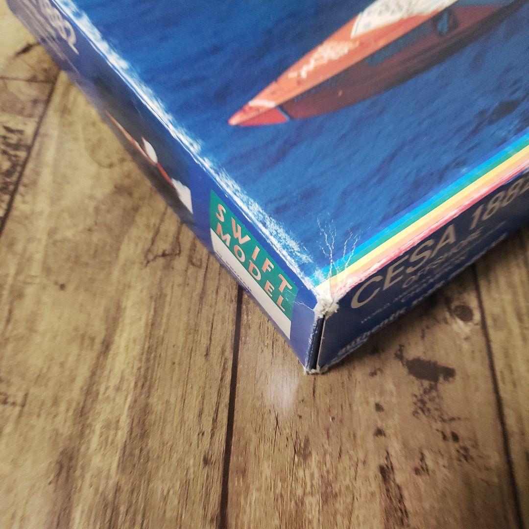 パワーボート CESA 1882 OFFSHORE プラモデル