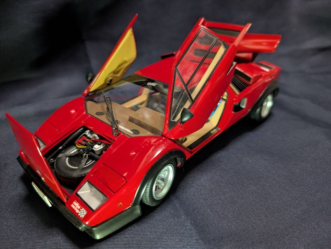 京商1/18 Lamborghini Countach LP500S WW