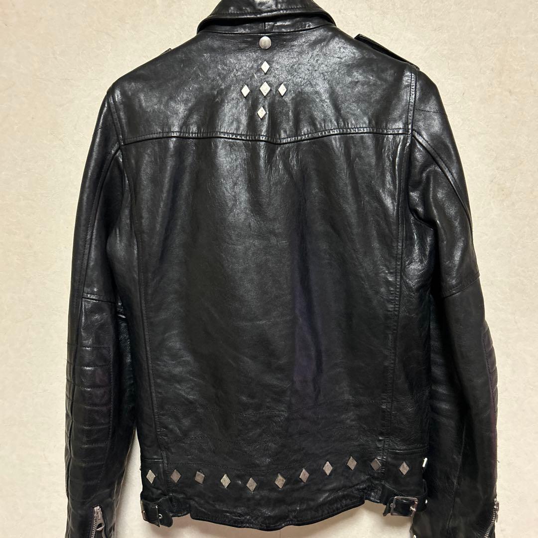 ス*ス様 お値下げ！ゴールデングース　スタッズ付きライダースジャケット　XS