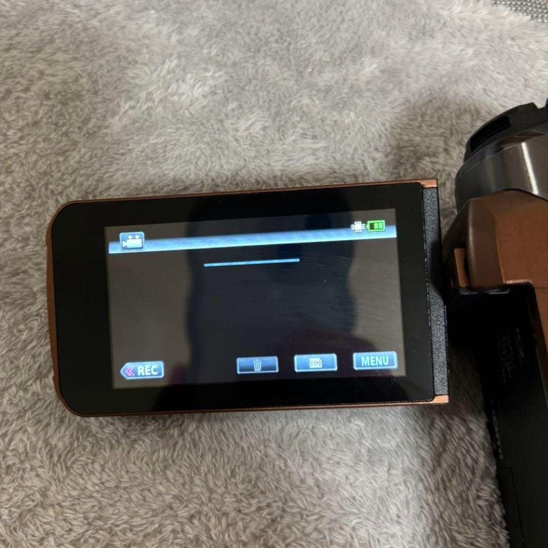 jvc ビデオカメラ　gz-r400-t