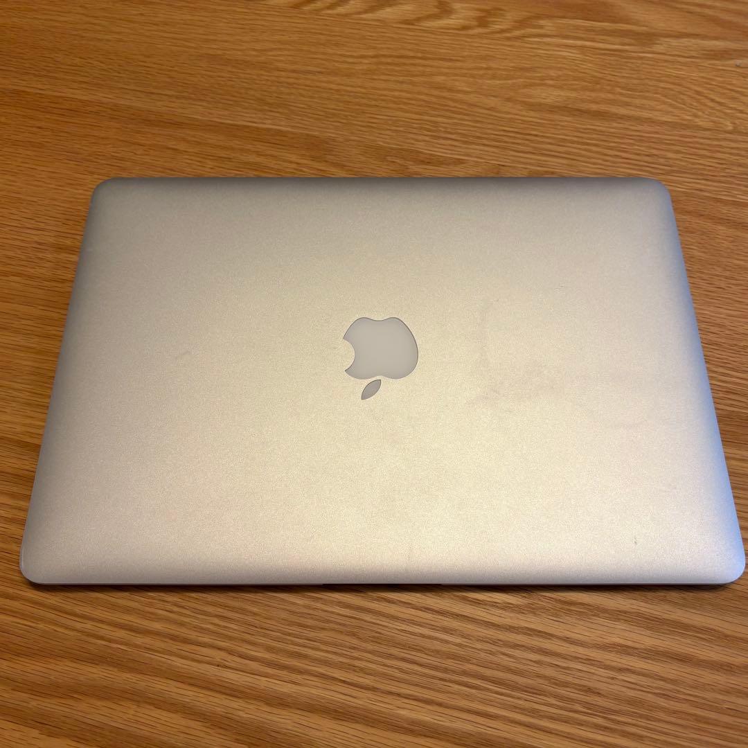 MacBook Air 13インチ Early 2015