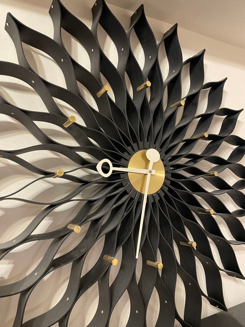 e Nelson Vitra Sunflower Clock ブラック