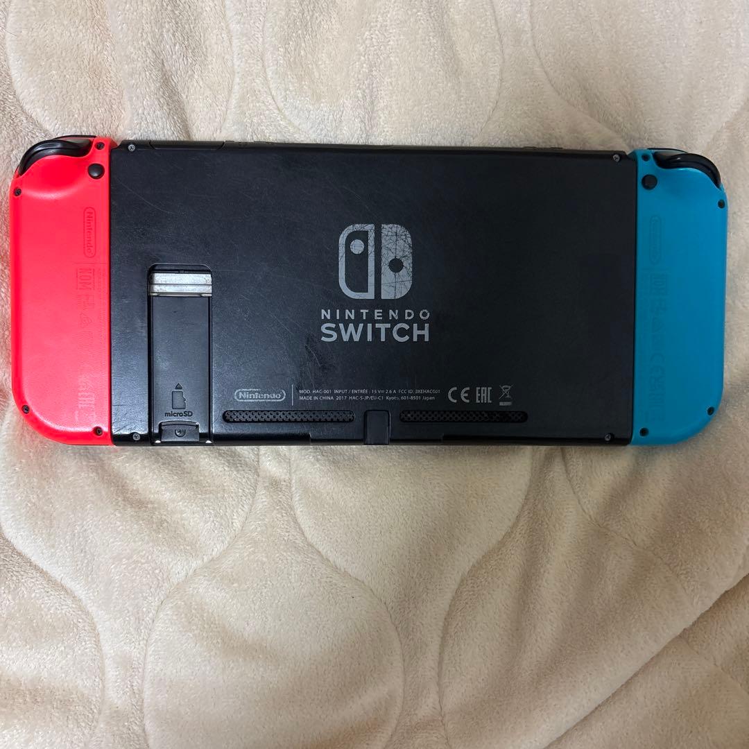 Nintendo Switch 本体 青と赤