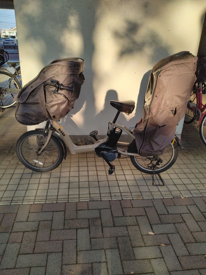 ビッケポーラー e 2018 年購入 電動アシスト自転車 チャイルドシート付き