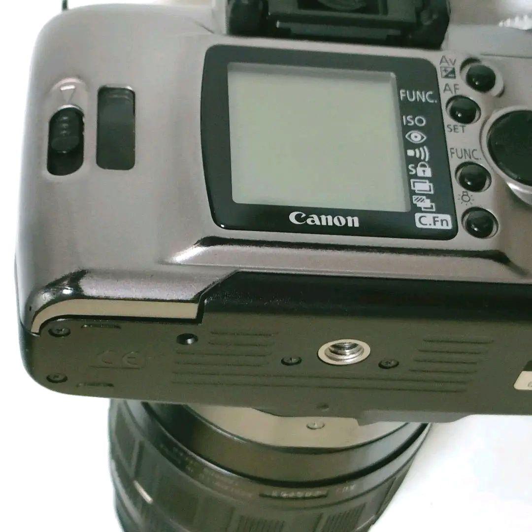 フィルムカメラ　EOS300x(海外仕様のKiss7)タムロン28~200