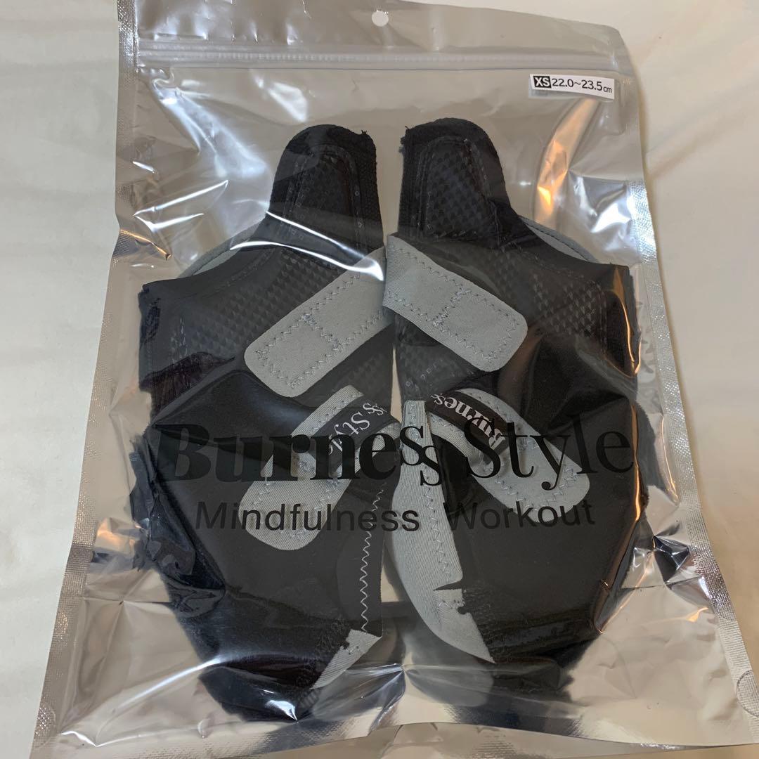 【新品】BurnesStyleボクシンググローブ(S)、シューズ(XS)セット