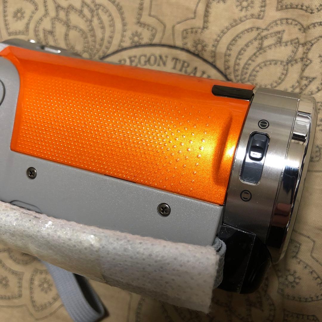 ほぼ新品 JVC Everio GZ-E600 ビデオカメラ 完品