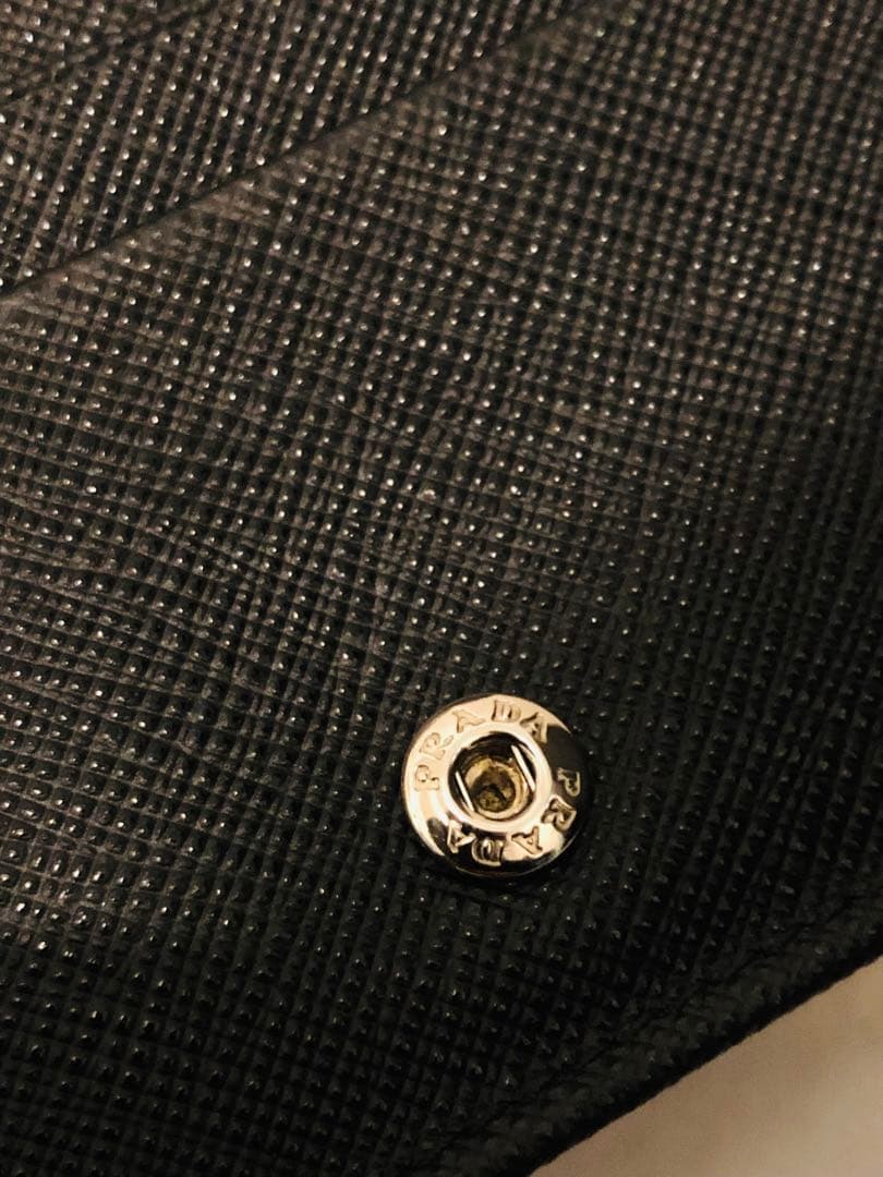 PRADA プラダ サフィアーノ 二つ折り財布 1MV021 ブラック