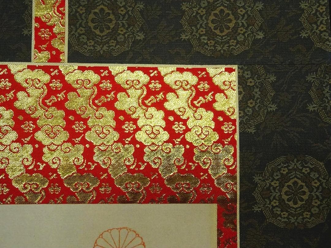 掛軸『西国三十三箇所霊場御朱印』絹本 無地箱付 掛け軸 a03174