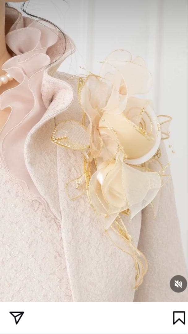 東京ソワール　PETITSOIR コサージュ ブローチ　　シルバー　新品未使用