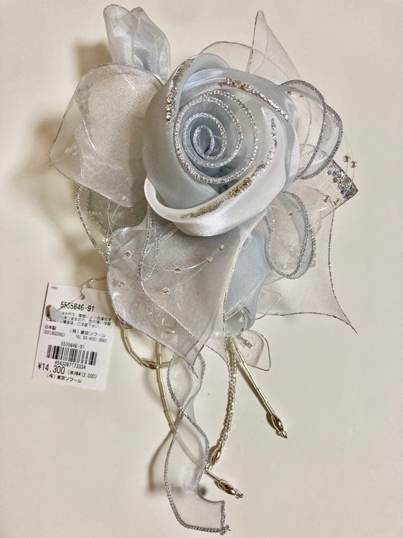 東京ソワール　PETITSOIR コサージュ ブローチ　　シルバー　新品未使用