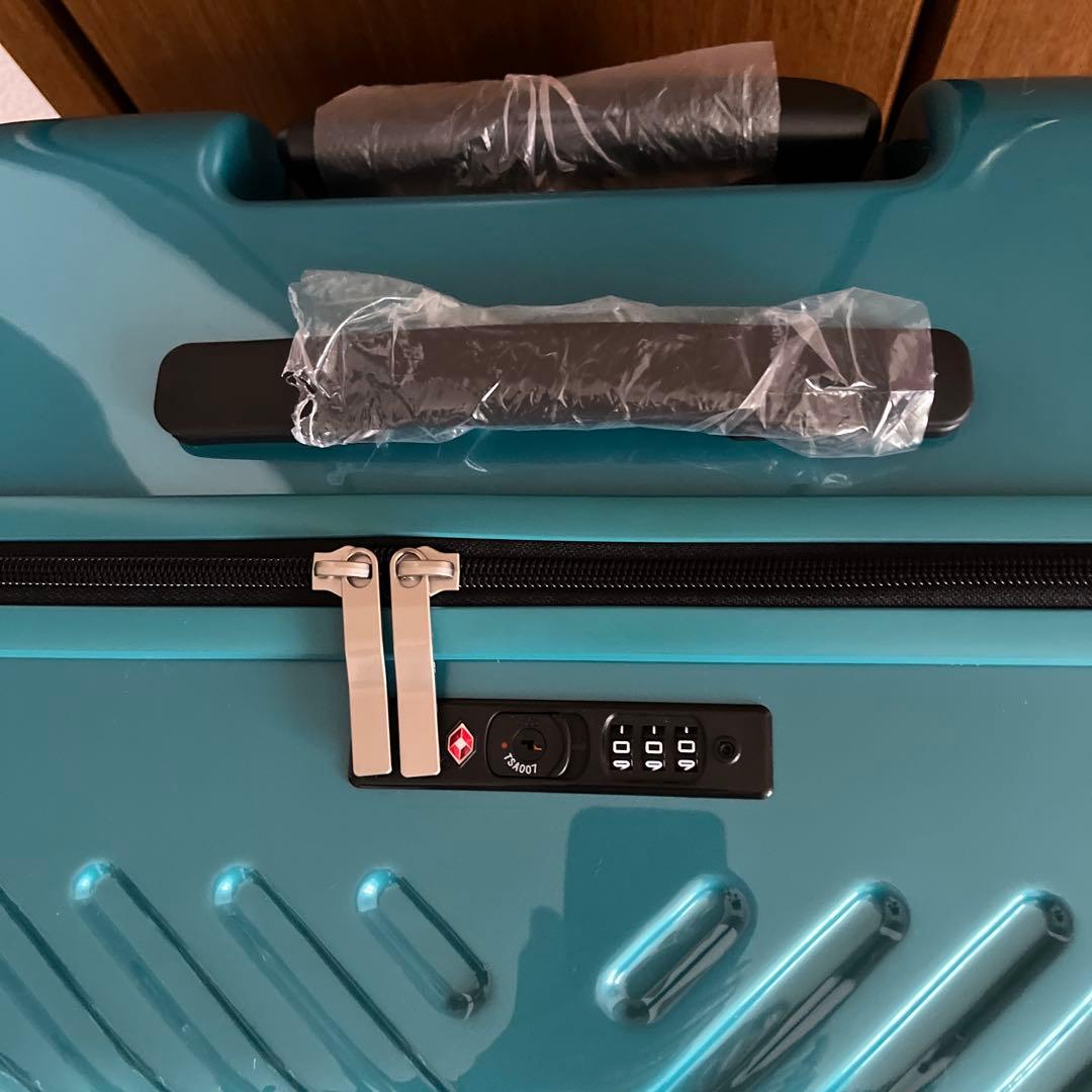 トラベルケース