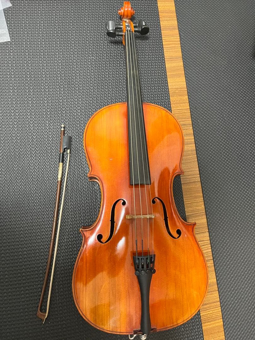 SUZUKIスズキチェロ1/4 分数1887年弓付きケースなし要毛替え