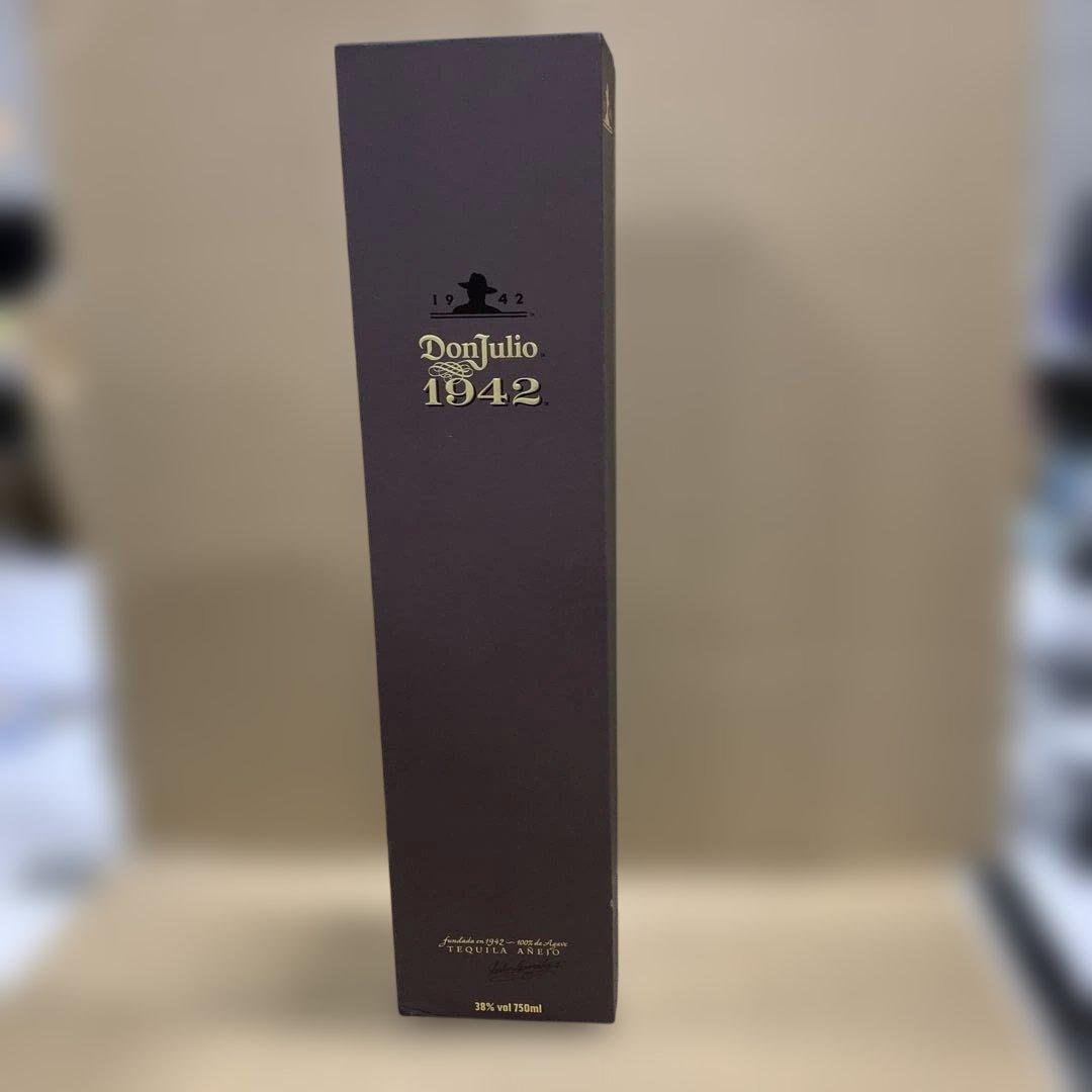 新品　ドン・フリオ 1942 750ml 箱入り[ テキーラ ギフトBox入り