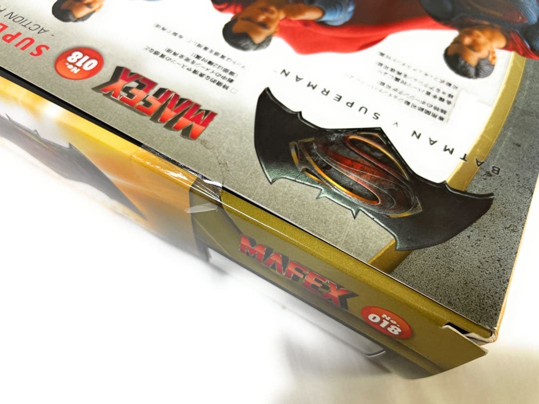 MAFEX SUPERMAN バットマン vs スーパーマン ジャスティスの誕生