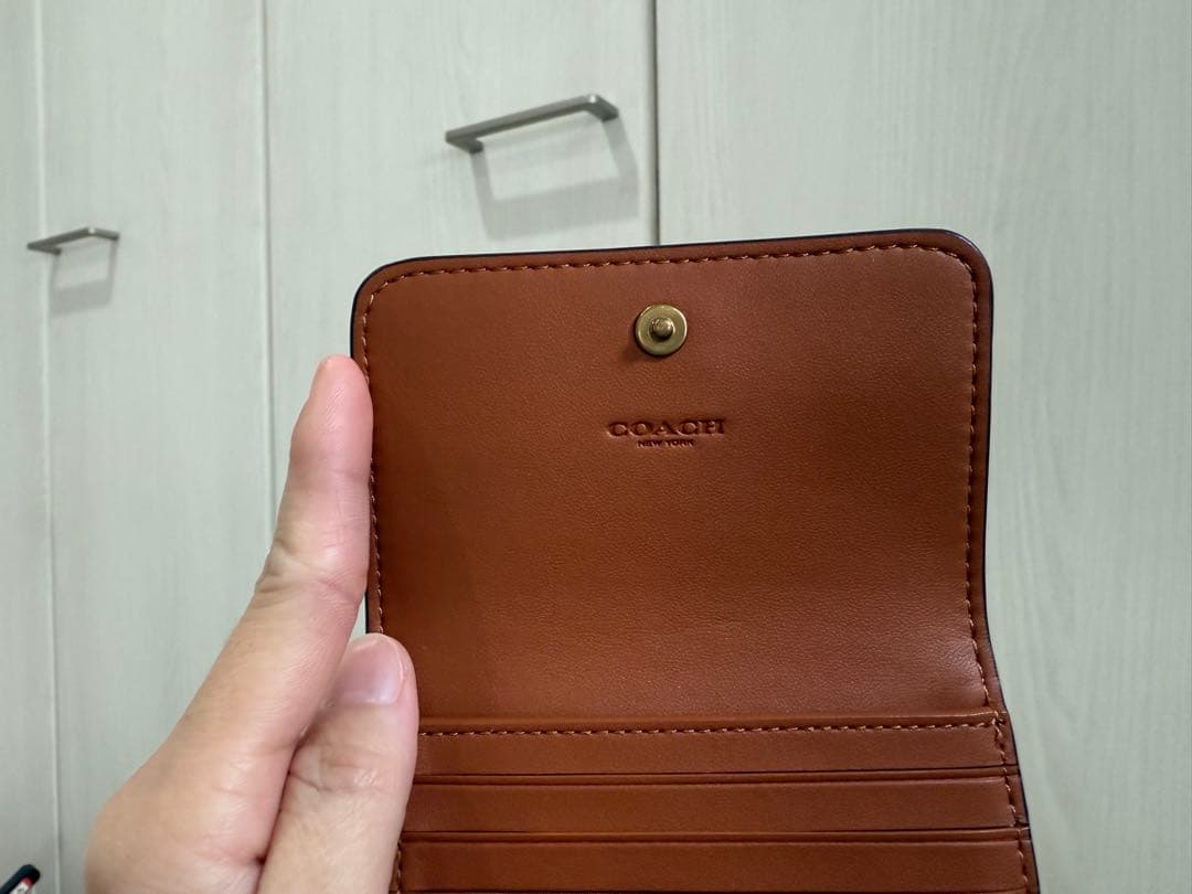 (新品)✨COACH 二つ折り財布 ブラウン レザー