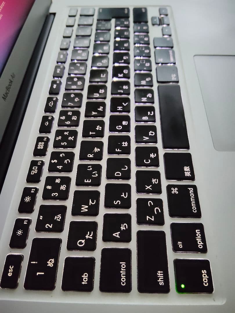 中古 MacBook Air 13 インチ