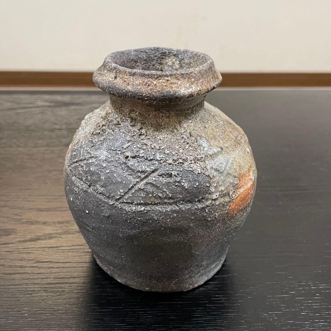 信楽焼　土山窯　杉本睦子作　うずくまる　人気作家　共箱付き