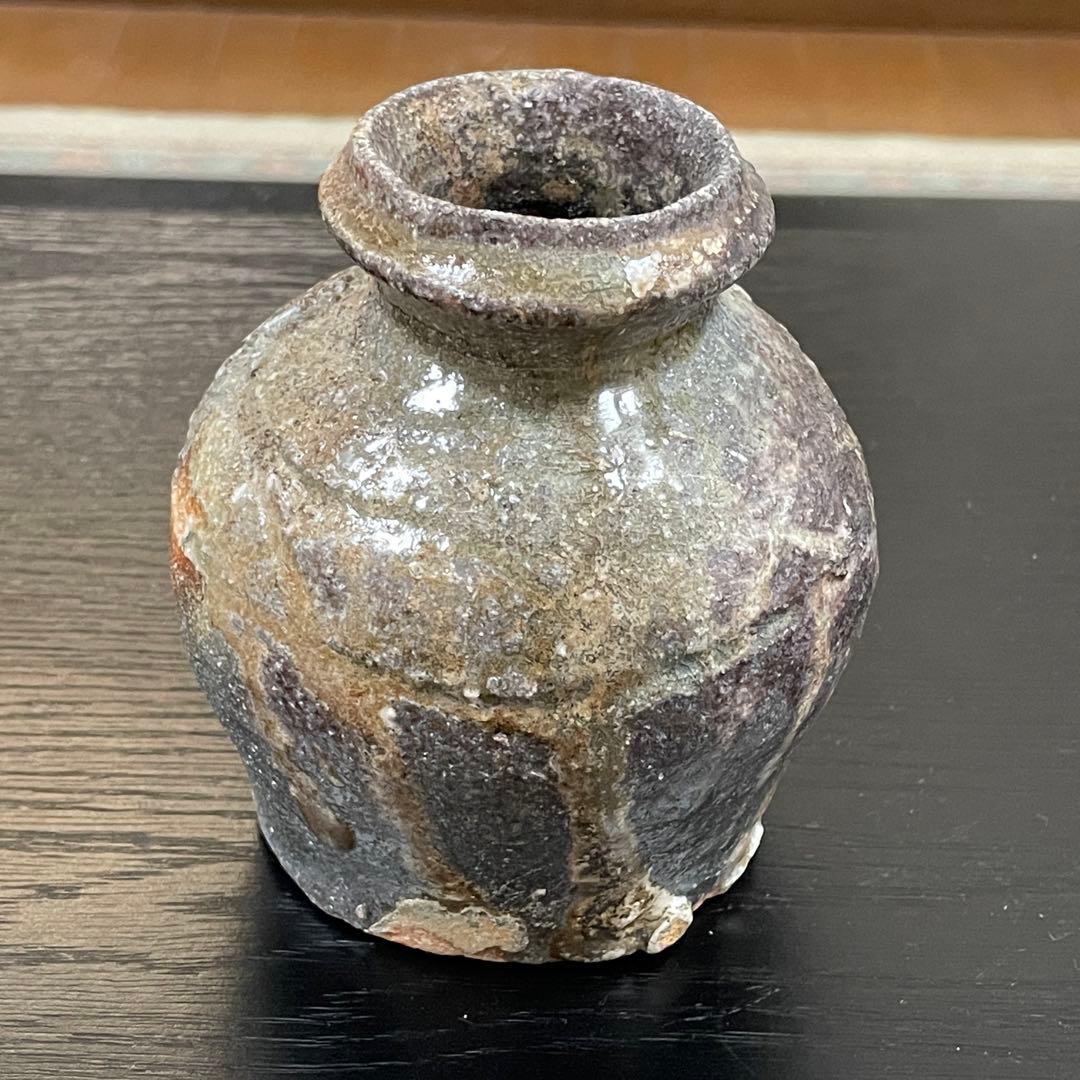 信楽焼　土山窯　杉本睦子作　うずくまる　人気作家　共箱付き