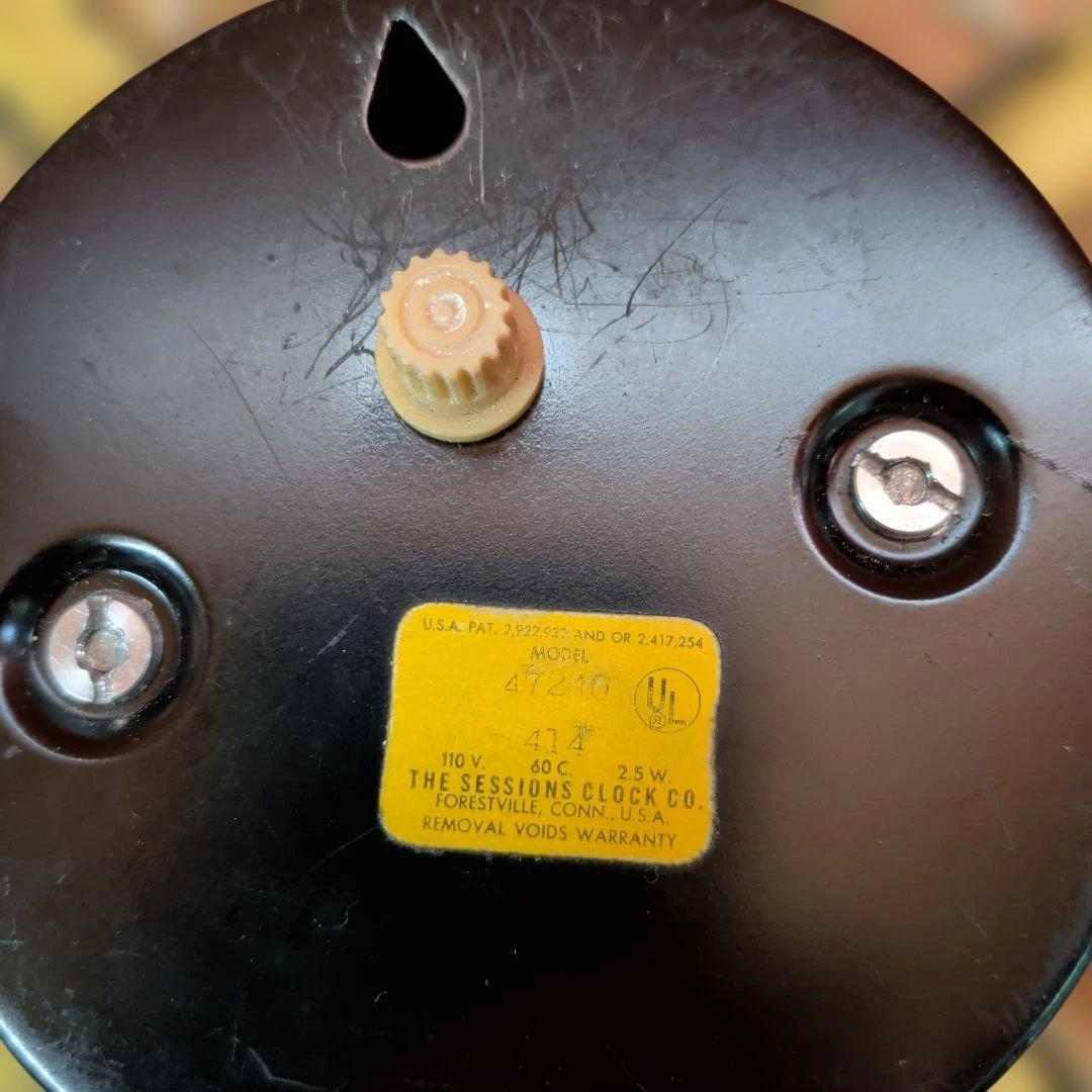 サンバースト時計