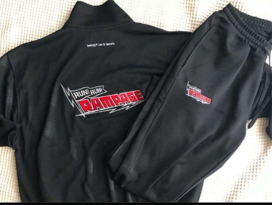 RUN.RUN!RAMPAGE ジャージ上下セット