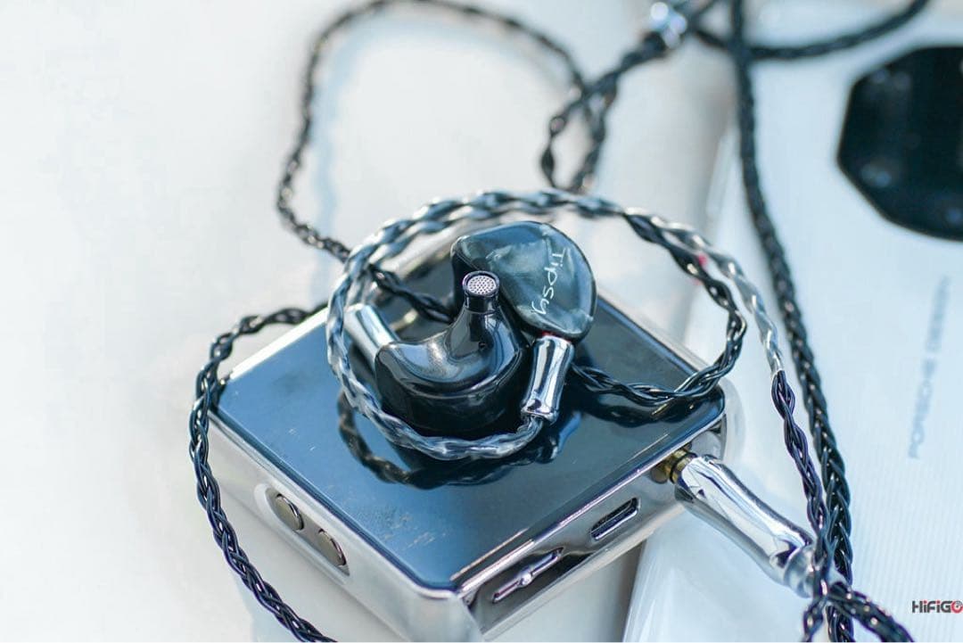 AP80Proチタン合金／音に違和感を覚え始めた人へ【世界399個限定+新品】