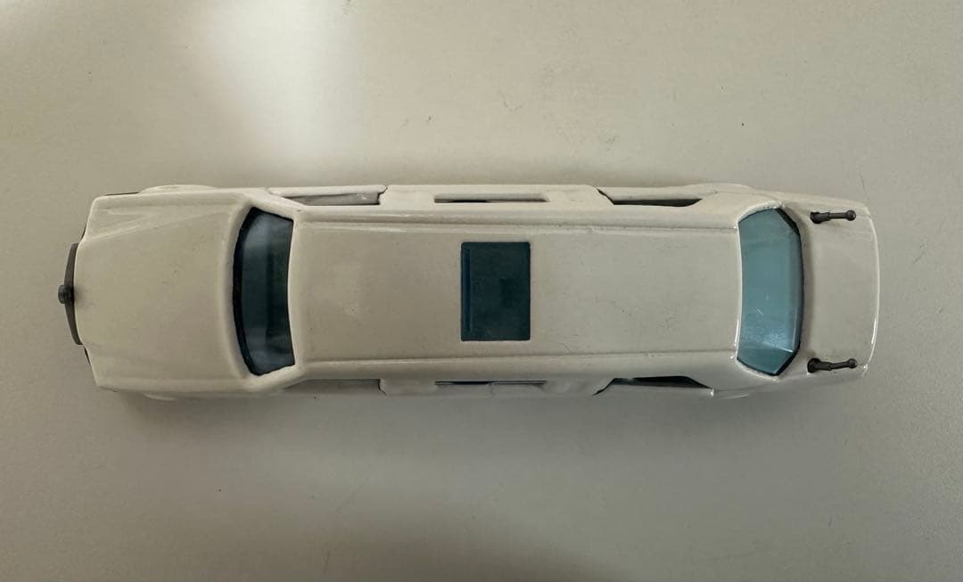 ミニカー MAJORETE LIMOUSINE MERCEDES ECH 1/58