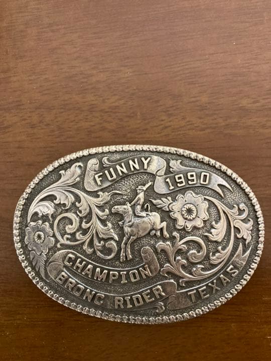 ウエスタンバックル