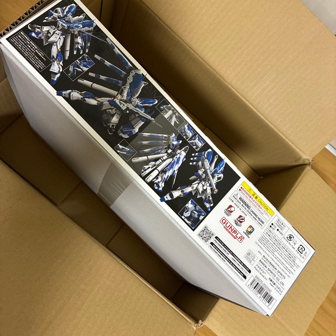 土日発送　バンダイ BANDAI RG 1/144 Hi-νガンダム