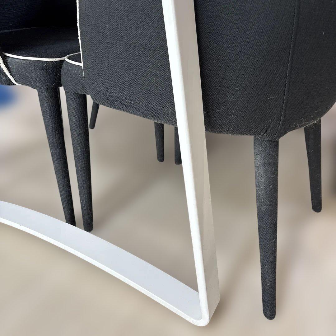 ホワイト　ダイニングテーブル