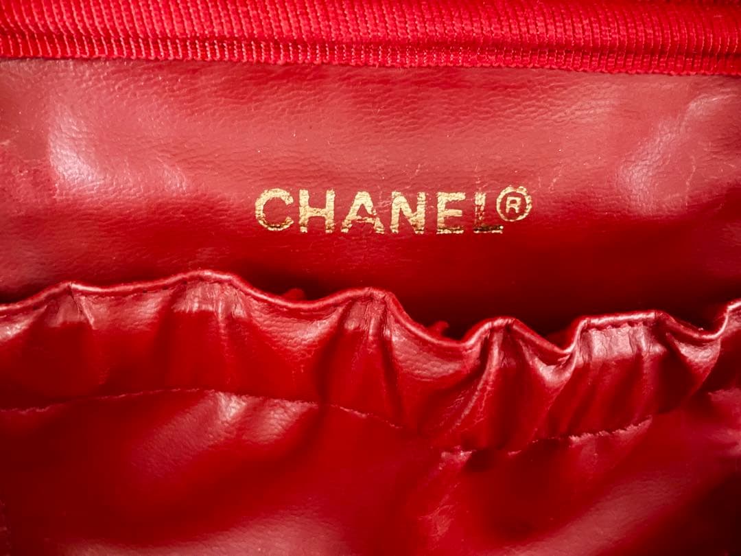 CHANEL⭐︎バニティ赤⭐︎キャビアスキン