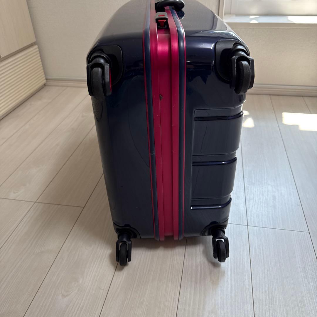 スーツケース　90L innovator イノベーター　キャリーケース