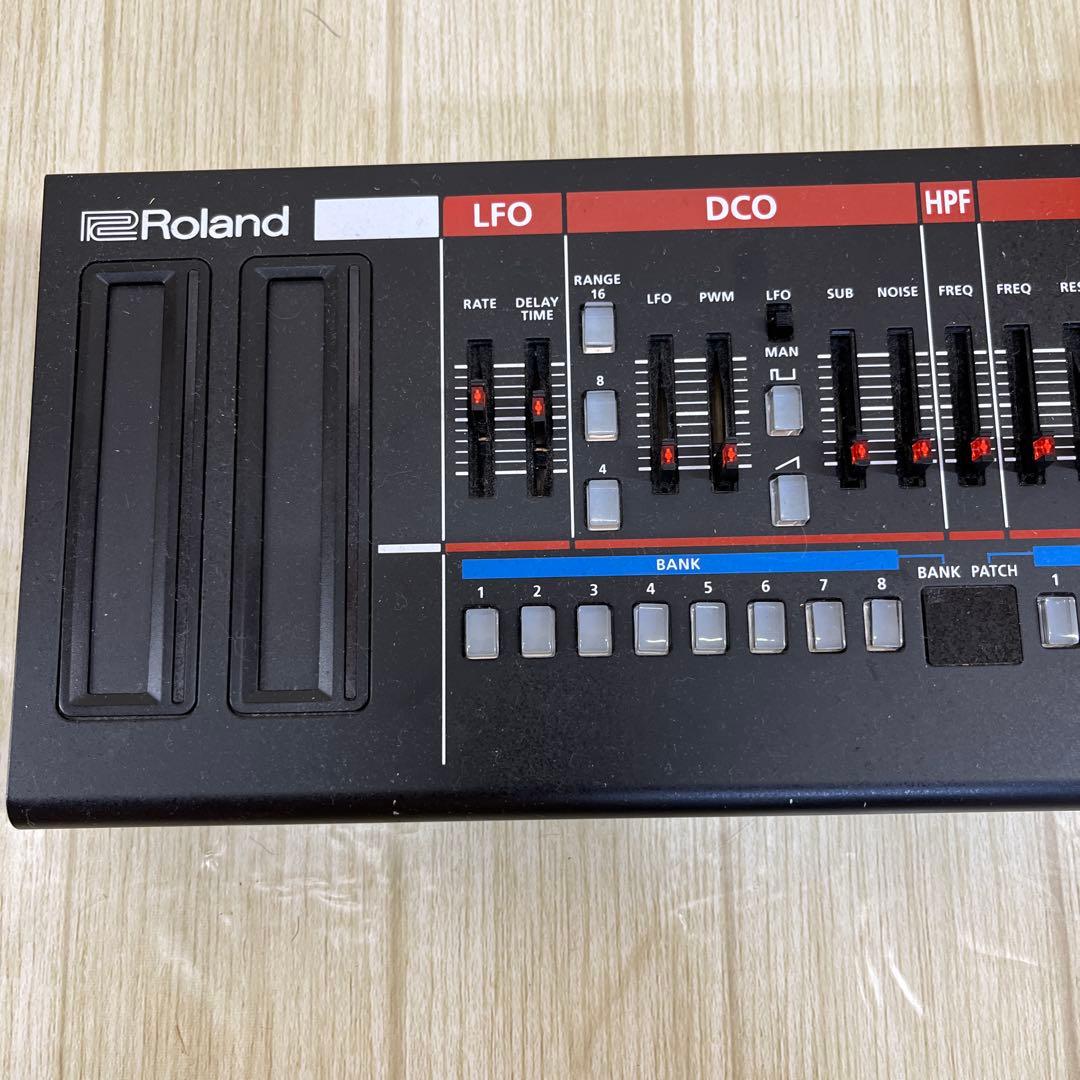 RolandBoutique JU-06シンセサイザー