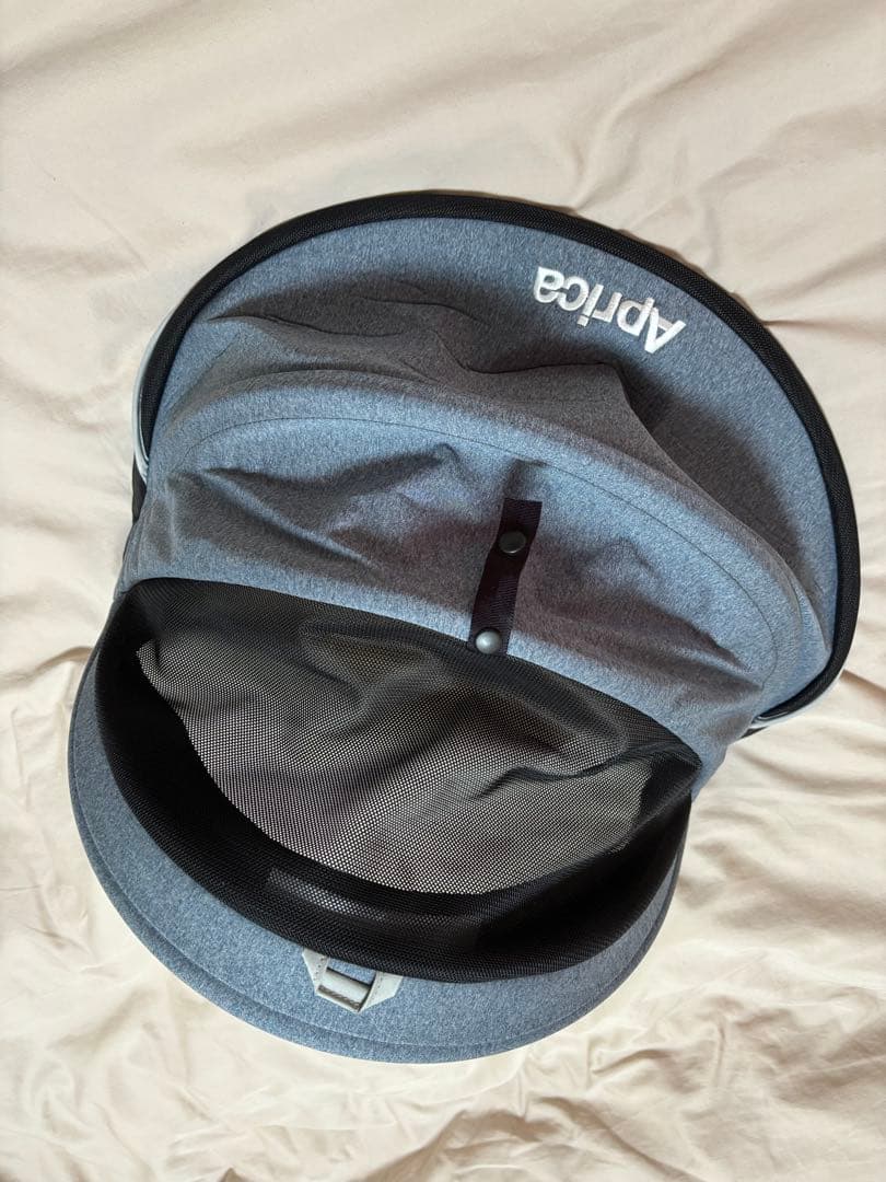 アップリカ　クルリラAD isofix