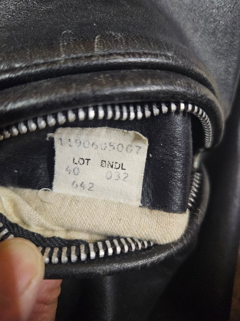 ショット　ブラックレザーシングルライダースジャケット642 サイズ40